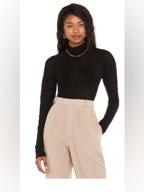 L'Academie Tissue Turtleneck